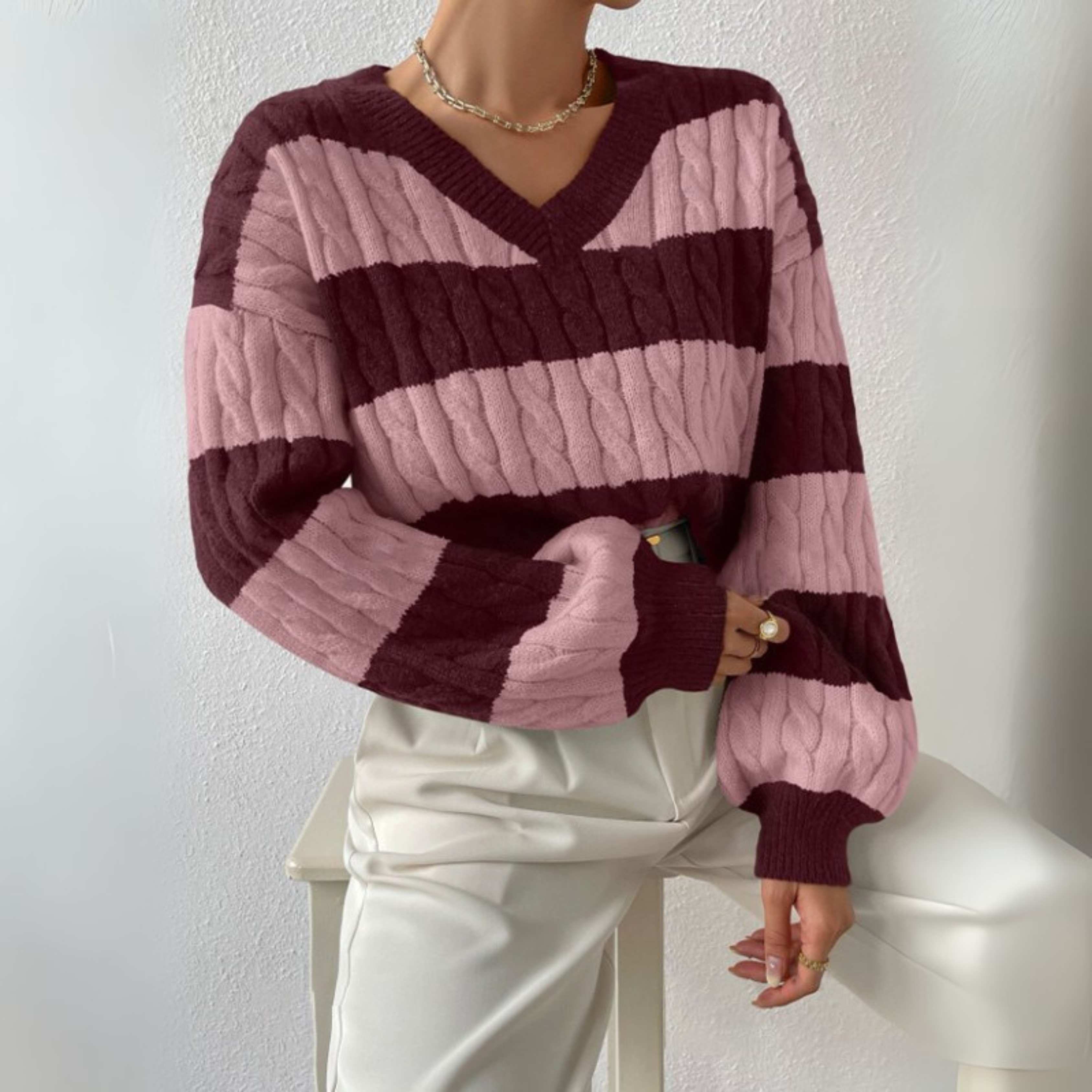 AERIS LONDON™| MORTA™ - Comfy V-Neck Long Sleeve Sweater