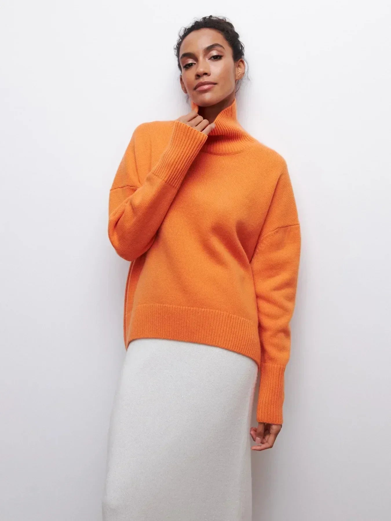 AERIS LONDON™| ALYSSA - Elegant Turtleneck Sweater