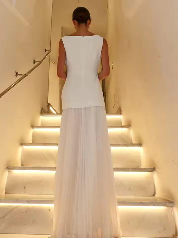 AERIS LONDON™| Rowina | Sleeveless Dress With Flowing Pleats