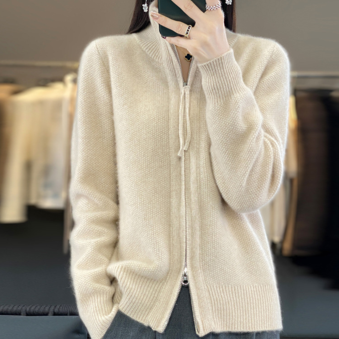 AERIS LONDON™| KATRINA - Minimalist Zip Sweater