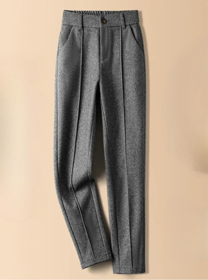 AERIS LONDON™| LUCIA ESTELLE PLEATED PANT