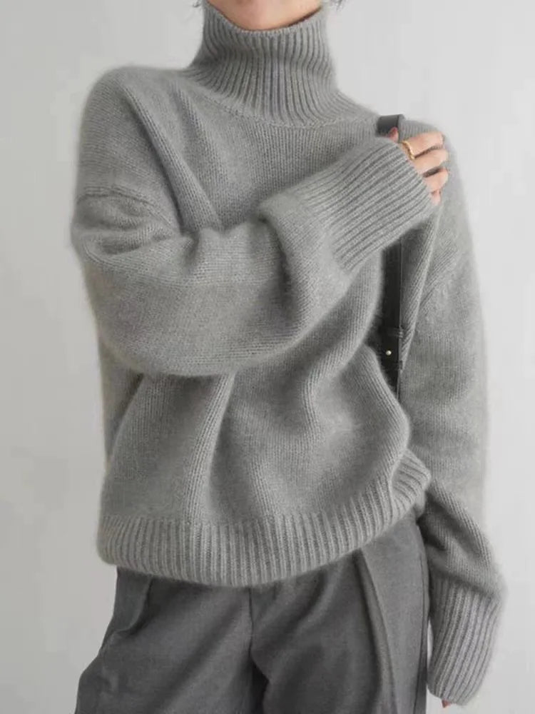 AERIS LONDON™| MARIANNE| Luxe Turtleneck Sweater