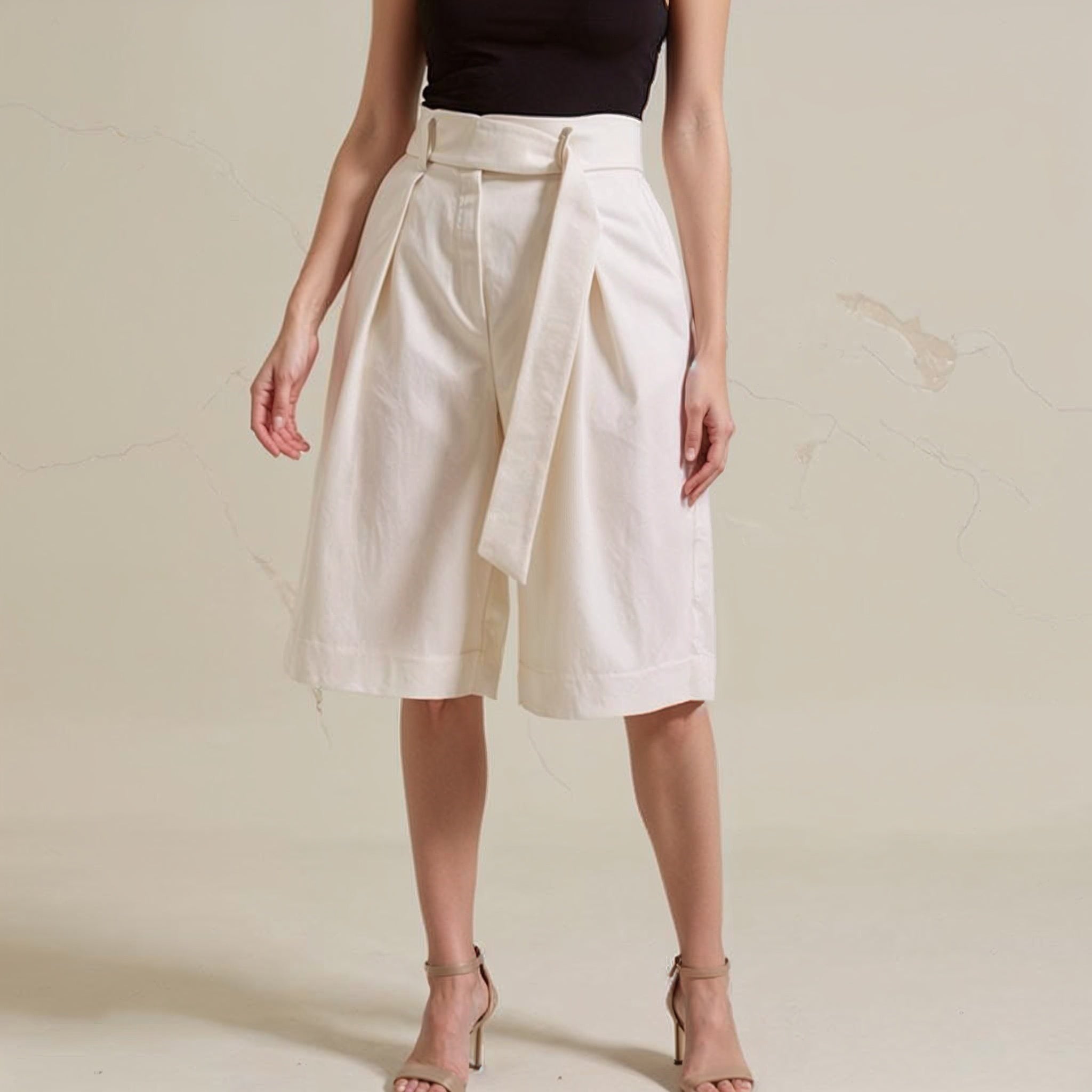 AERIS LONDON™| MARTINA GIULIETTA CROSSOVER BERMUDA